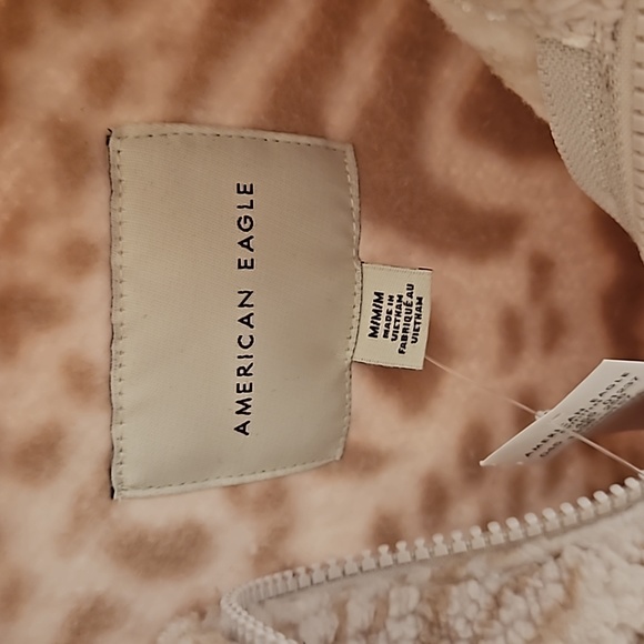 American Eagle Women's 1/4 zip sherpa pullover size medium New - Picture 3 of 6